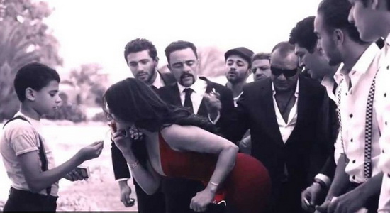 السلطات المصرية توقف عرض "حلاوة روح" لهيفا وهبي السلطات المصرية توقف عرض "حلاوة روح" لهيفا وهبي