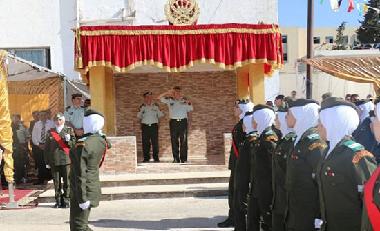 الخدمات الطبية تحتفل بتخريج الفوج الخامس والعشرين