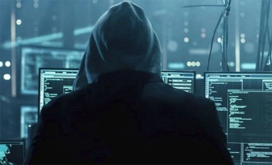 "المتقاعدين العسكريين" تنظم دورة عن الجرائم الإلكترونية