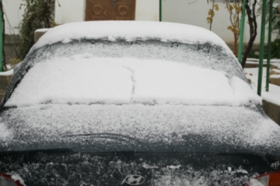 الثلوج تغلق الطرق الرئيسة في الشوبك