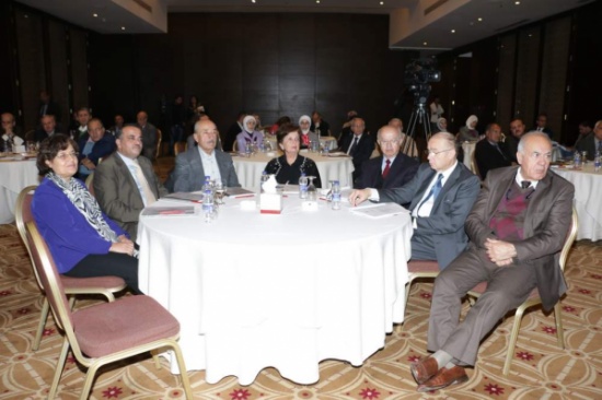 منتدون يبحثون صعوبات التصنيع في الأردن