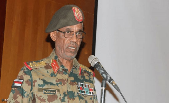 وزير الدفاع السوداني: لن نتسامح مع الانفلات الأمني وزير الدفاع السوداني: لن نتسامح مع الانفلات الأمني