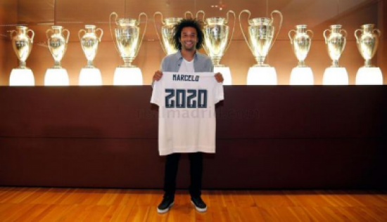 ريال مدريد يمدد عقد البرازيلي مارسيلو الى 2020 ريال مدريد يمدد عقد البرازيلي مارسيلو الى 2020