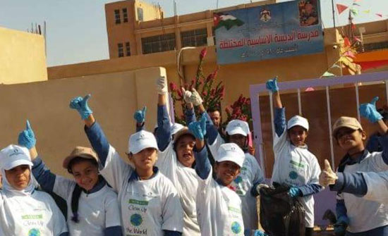 "البيئة البحرية" تحتفل باليوبيل الفضي لحملة نظفوا العالم "البيئة البحرية" تحتفل باليوبيل الفضي لحملة نظفوا العالم