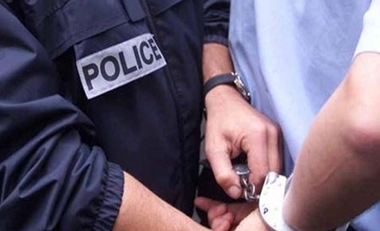 القبض على " سوكرجي " في إربد عليه 95 قيداً القبض على " سوكرجي " في إربد عليه 95 قيداً