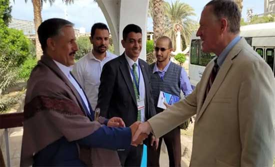 مع استخدامها عسكريا من الحوثي.. تأكيد أممي بالحفاظ على مدنية موانئ الحديدة مع استخدامها عسكريا من الحوثي.. تأكيد أممي بالحفاظ على مدنية موانئ الحديدة