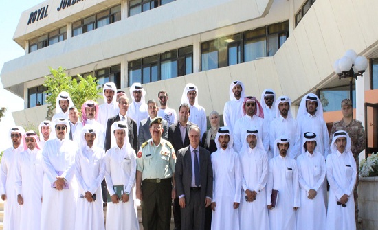 المركز الجغرافي يستقبل الطلبة القطريين الدارسين بجامعة الحسين المركز الجغرافي يستقبل الطلبة القطريين الدارسين بجامعة الحسين