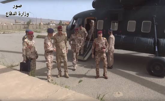بالفيديو..رئيس أركان الجيش العراقي يتفقد الشريط الحدودي مع سوريا وتركيا