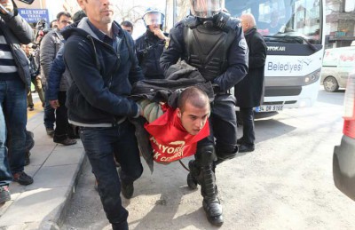 تركيا.. عملية أمنية لتوقيف 21 شرطيا مشتبهين بالتجسس للكيان الموازي