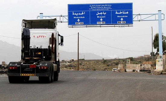 اليمن.. تعزيزات عسكرية ضخمة إلى الحديدة