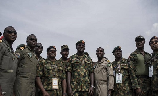 كورونا يضرب هيئة أركان جيش أفريقي كبير.. ويصيب 26 قائدا