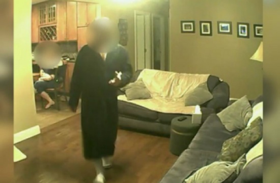 شاهد.. قراصنة يخترقون نظام كاميرا منزلية