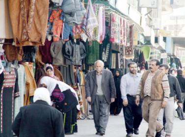 مطالب بحل المعيقات التي تواجه قطاع الالبسة والمجوهرات