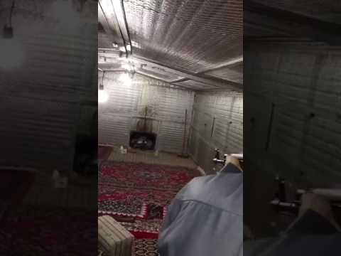 شاهد.. شاب يشعل الحطب بطلقة رشاش