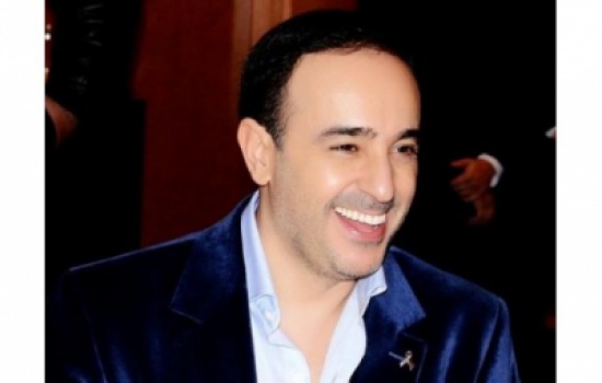 صابر الرباعي يعترف بإرتباكه أمام إبنه بعد زواجه الثاني ويقول: أنا محسود