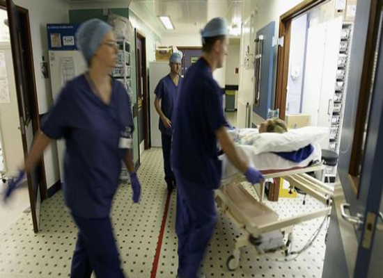 بريطانيا: فيروس يستهدف حواسيب المستشفيات ويلغي مئات العمليات الجراحية