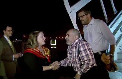مسقط تؤكد وساطتها للافراج عن ستة اجانب في اليمن مسقط تؤكد وساطتها للافراج عن ستة اجانب في اليمن