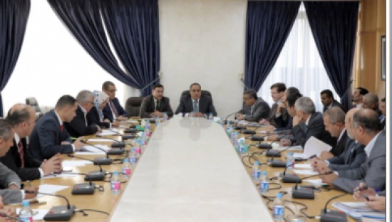 "العمل النيابية" تدعو الحكومة لإعادة النظر بعطاء التأمين الصحي واستثناء  "الكهرباء الوطنية" و"السمرا "