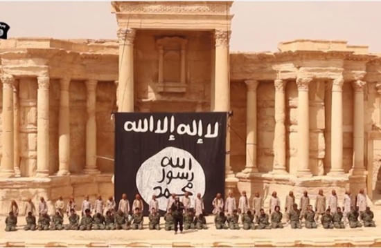 تنظيم "داعش" يعدم عشرات الجنود من قوات النظام على يد أطفال في تدمر تنظيم "داعش" يعدم عشرات الجنود من قوات النظام على يد أطفال في تدمر