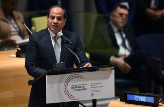 فضيحة لتلفزيون السيسي بحقه تثير جنون إعلامييه (فيديو) فضيحة لتلفزيون السيسي بحقه تثير جنون إعلامييه (فيديو)