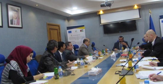 الأراضي والمساحة تعزز الشراكة مع العاملين في القطاع العقاري