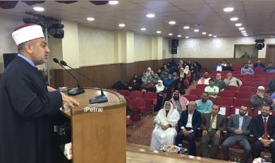 مفتي المملكة: آفة أمتنا في هذا العصر هي الجهل بحقيقة الاسلام