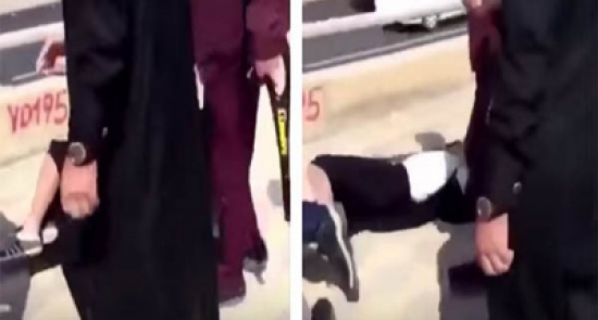 محامون يعلنون رغبتهم في الدفاع عن الفتاة التي سحلها " الامر بالمعروف" دون مقابل محامون يعلنون رغبتهم في الدفاع عن الفتاة التي سحلها " الامر بالمعروف" دون مقابل