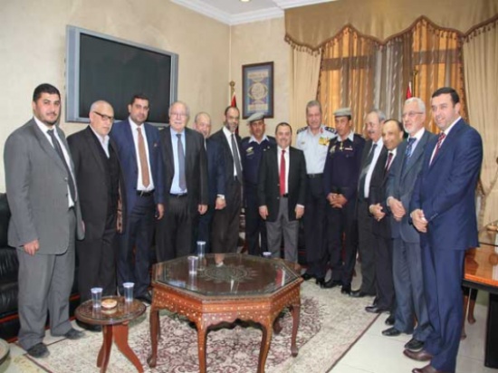 وفد من مجلس النقباء  يزور الدفاع المدني