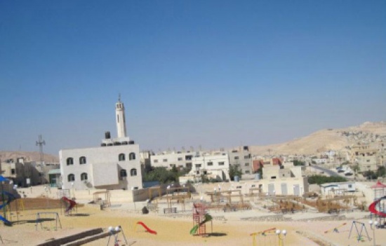 الزرقاء : الزعران كسروا 200 لمبة بحديقة الفيحاء وأحرقوا الأشجار ونهبوا كامل المقتنيات الزرقاء : الزعران كسروا 200 لمبة بحديقة الفيحاء وأحرقوا الأشجار ونهبوا كامل المقتنيات
