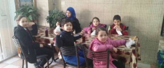 "هم إخوتنا".. مطاعم جزائرية تعلن مجانية الأكل لكل السوريين "هم إخوتنا".. مطاعم جزائرية تعلن مجانية الأكل لكل السوريين