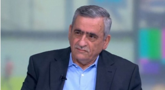 العبيدات يقدم استقالته