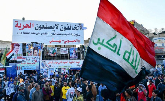 تطورات متسارعة بجنوب العراق..ودعوة لمواجهة "القبعات الزرقاء"