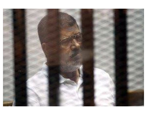 تأجيل محاكمة مرسي و35 من أعضاء "الإخوان" إلى الأسبوع القادم تأجيل محاكمة مرسي و35 من أعضاء "الإخوان" إلى الأسبوع القادم