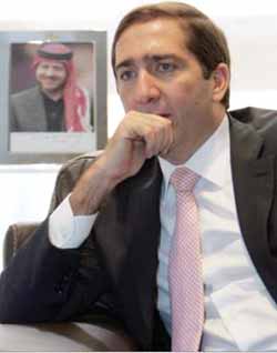 الرفاعي يوعز الى رئيس ديوان المحاسبة بتزويده اولا باول باية مخالفات او تجاوزات يتم الكشف الرفاعي يوعز الى رئيس ديوان المحاسبة بتزويده اولا باول باية مخالفات او تجاوزات يتم الكشف