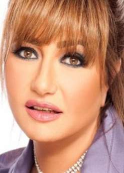ليلى علوي تتعرض لأزمة صحية وترفض الكشف عن مرضها