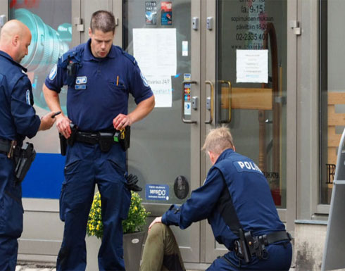 شاب مغربي يعترف بقتله اثنتين في واقعة طعن في فنلندا