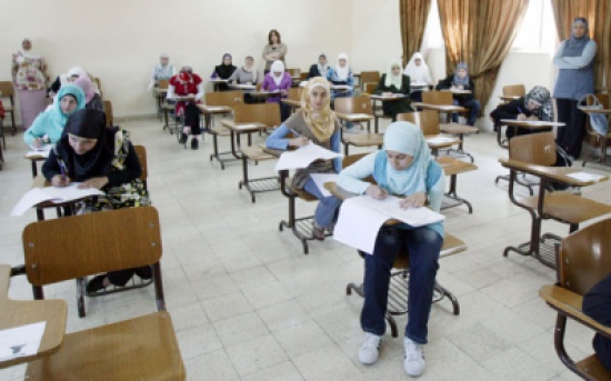 تمديد تقديم طلبات الاشتراك بالثانوية العامة الى الثلاثاء تمديد تقديم طلبات الاشتراك بالثانوية العامة الى الثلاثاء