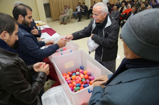 "المهندسين" توزع أراضي مشروع الذهيبة 2 على منتسبيها