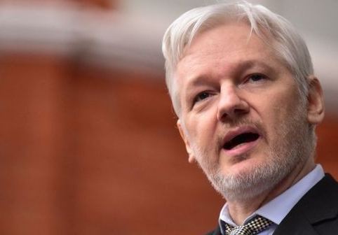 الإكوادور تمنح الجنسية لمؤسس موقع ويكيليكس