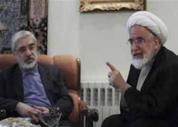 أنباء عن فرار موسوي وكروبي خارج طهران  