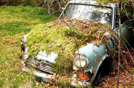 فنلندي يعود لموطنه بعد 40 عاماً ليجد سيارته بالمكان نفسه