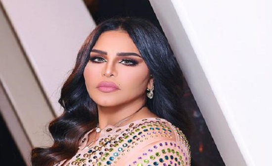 شقيق أحلام يثير الجدل بأنوثته؟شاهدوا هل يشبهها! شقيق أحلام يثير الجدل بأنوثته؟شاهدوا هل يشبهها!