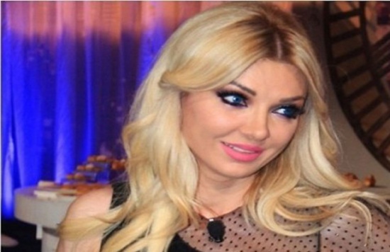شرطة الآداب في لبنان تبلغ نجمة لبنانية بشكوى ضدها شرطة الآداب في لبنان تبلغ نجمة لبنانية بشكوى ضدها