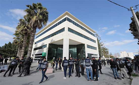 المجلس الأعلى للقضاء التونسي يؤكد مواصلة عمله ودراسة الرد على قرار سعيد المجلس الأعلى للقضاء التونسي يؤكد مواصلة عمله ودراسة الرد على قرار سعيد