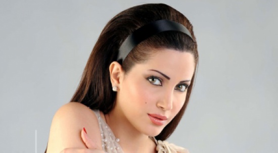 نسرين طافش مغنّية إلى جانب التمثيل