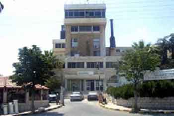 النقابات المهنية تجدد مطالبة منتسبيها بعدم زيارة الأماكن المقدسة  بفيزا اسرائيلية