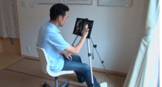 ياباني يتفنن بإعادة رسم لوحات عالمية على جهاز الأيباد