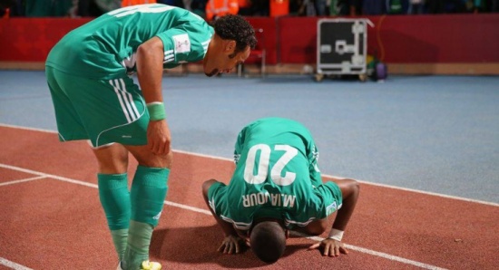 بالفيديو..الرجاء "يبيض" وجه العرب ويتأهل لنهائي المونديال بالفيديو..الرجاء "يبيض" وجه العرب ويتأهل لنهائي المونديال