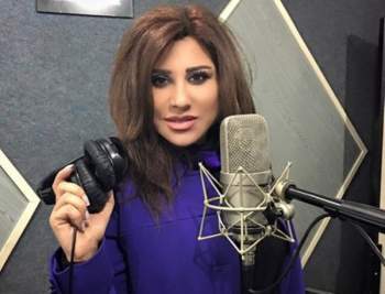 نجوى كرم في الستديو تحضيراً للألبوم المنتظر نجوى كرم في الستديو تحضيراً للألبوم المنتظر