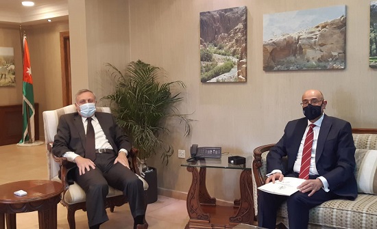 وزير البيئة يبحث مع السفير التونسي التعاون البيئي وزير البيئة يبحث مع السفير التونسي التعاون البيئي
